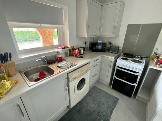 Oak Road, Brewood, ST19, Stafford - Photo 1