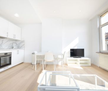 Appartement - à louer - 1050 Ixelles 1 700 € - Photo 3