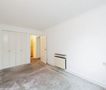 Cassio Road, Watford, Watford - Photo 4