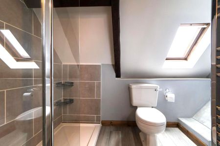 2 bedroom detached house to rent - Photo 5