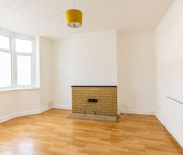 Available unfurnished from 06/01/2026 - Photo 3