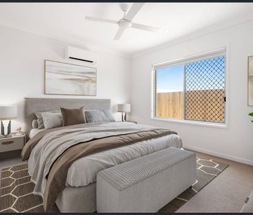 Modern Family Luxury with Solar Efficiency – Heart of Covella Estate - Photo 5