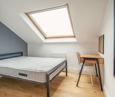 6 bedroom maisonette to rent - Photo 1