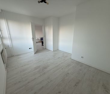 Location Appartement 4 pièces 77m² SURVILLIERS 95470 - Photo 2