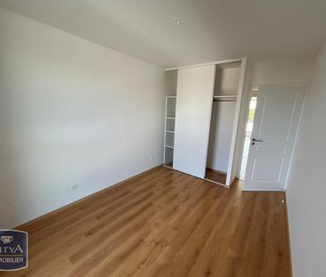 Location Appartement 3 pièces 66m² LINGOLSHEIM 67380 - Photo 2