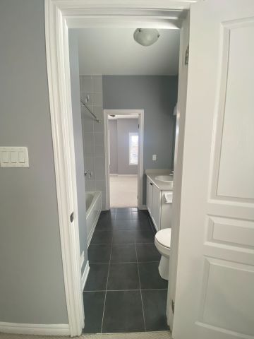 For Lease - 40 Kilkarrin Road, Brampton, Ontario - Photo 5