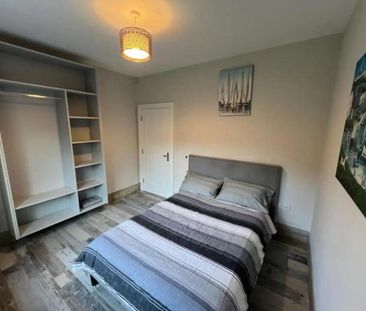 292 Belfast Road, Dundonald, Belfast, BT16 1UE - Photo 3