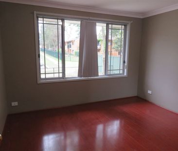 Spacious Four Bedroom Home - Photo 3