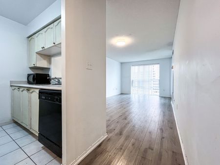 For Lease - 1 Pemberton Avenue Unit# 901, Toronto, Ontario - Photo 5