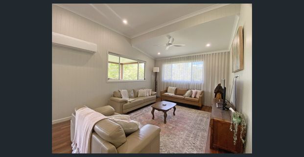 COUNTRY LIVING - Photo 1