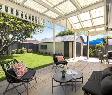 8 Rostherne Avenue, Croydon NSW 2132 - House For Rent | Domain - Photo 5