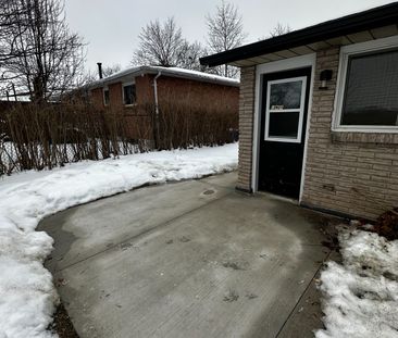 For Lease - 52 Fieldgate Drive Unit# Lower, Brantford, Ontario - Photo 6