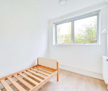 Hanger Vale Lane, North Ealing, W5 - Photo 6