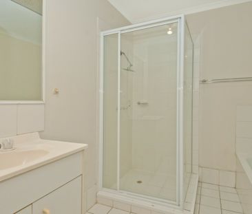 Low Maintenance 3 Bedroom Unit on Maple Court - Photo 6