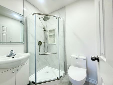 For Lease - 31 Fred Varley Drive, Markham, Ontario - Photo 4