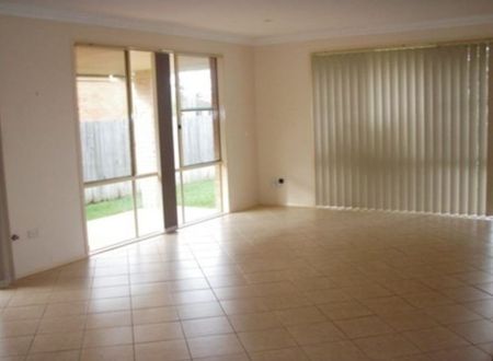 SPACIOUS DUPLEX IN PEACEFUL ENCLAVE - Photo 2