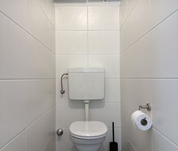 Zur Gänze sanierte 2 - Zimmer Wohnung inkl. hochwertiger Einbauküch... - Foto 3