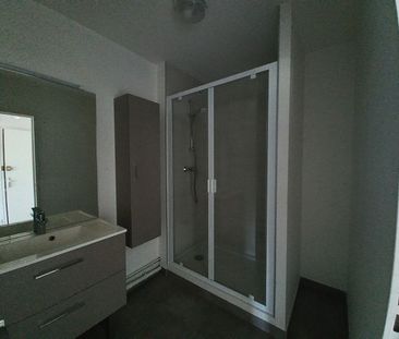 Location Appartement 2 pièces 70m² - Photo 2