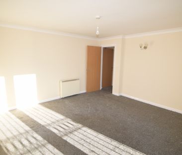 To Let 2 Bed Apartment - Photo 4