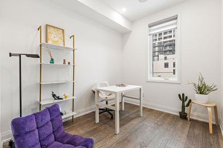 For Lease - Unit 1 - 18 Greenbriar Road, Toronto, Ontario - Photo 2