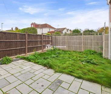 2 bedroom detached house to rent - Photo 5