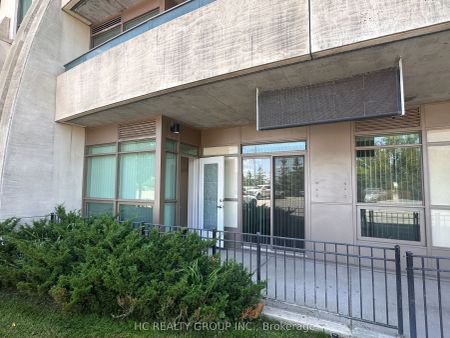 75 Norman Bethune Avenue #113 - Photo 5