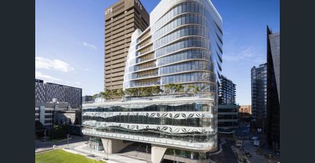 Dual-Level Apartment in Ultra Convenient Location - Photo 4