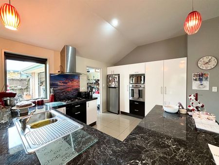 14 Riegler Place, Belfast, NZ 7670 - Photo 2