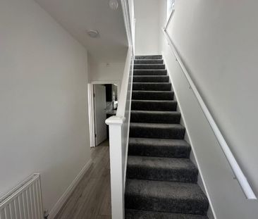3 bedroom House To Let - Photo 1