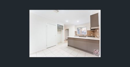 APPLICATIONS CLOSED! GO TO WWW.METROPM.COM.AU AND SEE WHAT ELSE WE HAVE AVAILABLE! - Photo 2