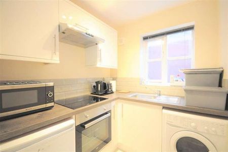 Stafford Street, Stone, ST15 - Photo 3