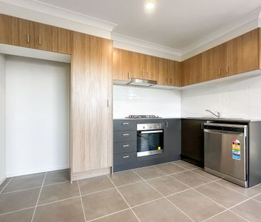 Brand New Two Bedroom Flat - Photo 6