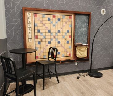 Stay in the Heart of Downtown Calgary in a Beautiful Fully Furnishe... - Photo 1