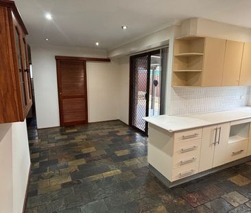 QUIET CENTRAL LOCATION - Photo 6