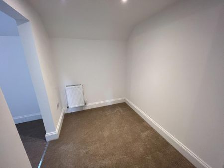 3 bedroom detached house to rent - Photo 2