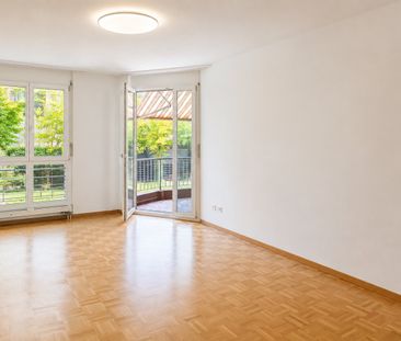 Renovierte 3.5-Zimmer-Wohnung in Basel mit Privatgarten - Photo 1