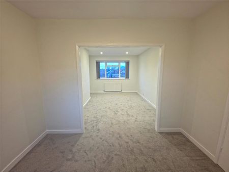 Stamford Green Road, Epsom, Surrey, KT18 7SR - Photo 2