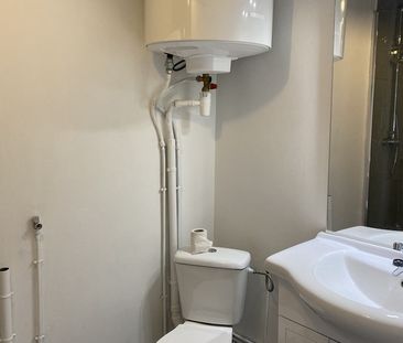 Location Appartement 1 pièce 22m² BORDEAUX 33000 - Photo 3