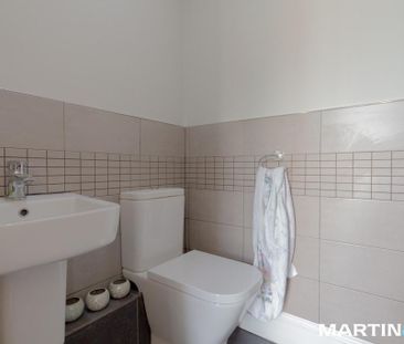 2 bedroom semi-detached house to rent - Photo 6