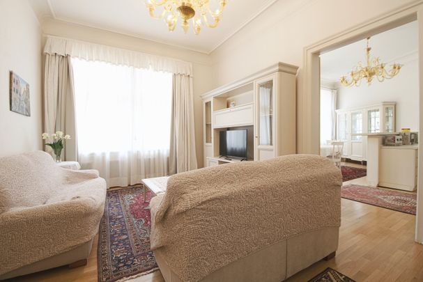 Apartment for rent, 4+kk - 3 bedrooms, 122m - Photo 1