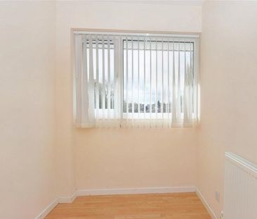 3 bedroom end of terrace house to rent - Photo 6