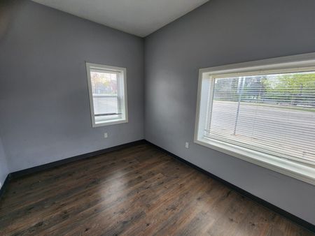 For Lease - 273 Thompson Road, London South, Ontario - Photo 3