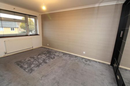 3 bedroom end of terrace house to rent - Photo 5