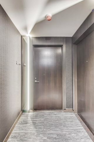 For Lease - 11 Yorkville Avenue Unit# 2405, Toronto, Ontario - Photo 2