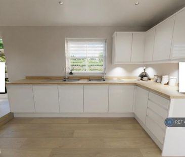 1 bedroom in a house share to rent - Photo 5