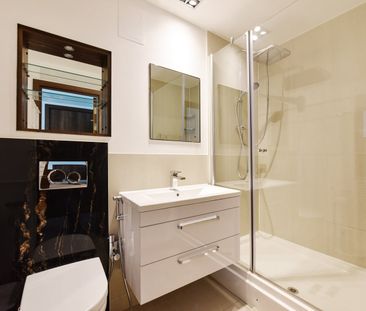 2 Bed Flat, Orbis Wharf, SW11 - Photo 4