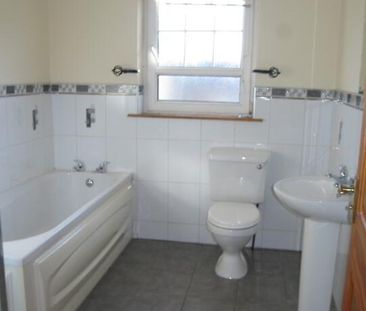 45 Westbury Drive, Cookstown, BT80 8WD - Photo 4
