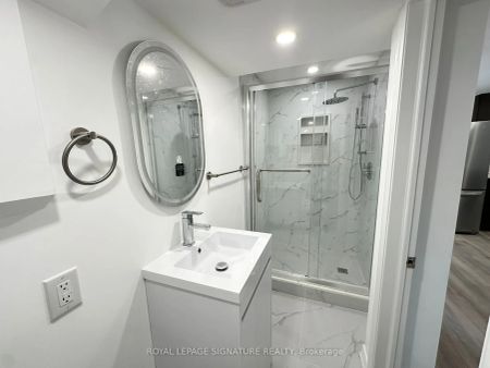 17 Tamarisk Drive #Lower - Photo 2