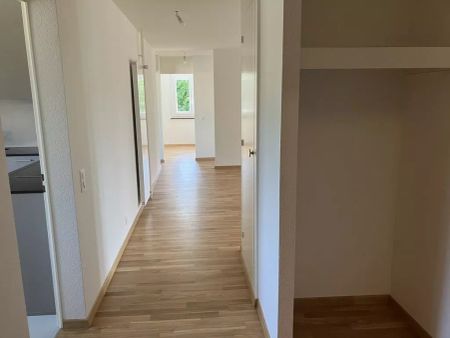 Charmant appartement de 4.5 pièces au 1er étage situé à la campagne - Foto 4