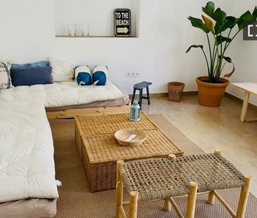 alicante, Valencian Community 03590 - Photo 4